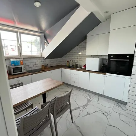 Luca Free Garage Parking Apartment *